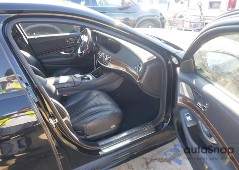 2019 Mercedes-Benz S 560 z USA, uszkodzony, nr VIN WDDUG8DB6KA482922